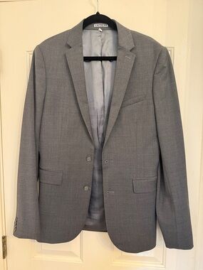 Express Men’s Gray Two-Button Blazer, Extra Slim “Innovator”